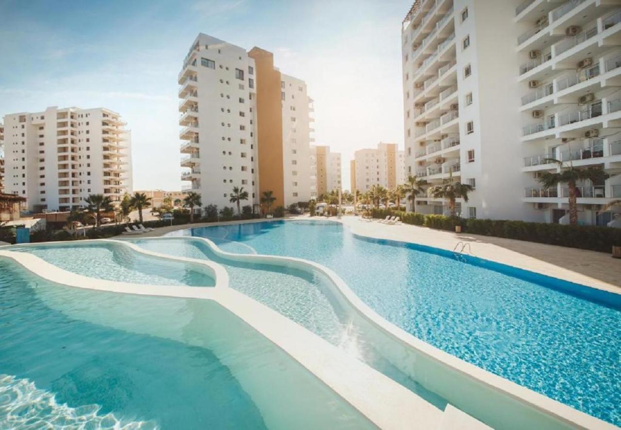 Spartacus Pool Apartments In Caesar Resort & Spa Trikomo Eksteriør bilde
