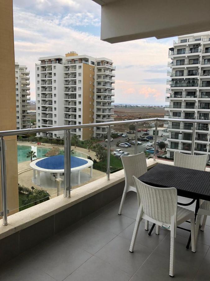 Spartacus Pool Apartments In Caesar Resort & Spa Trikomo Eksteriør bilde