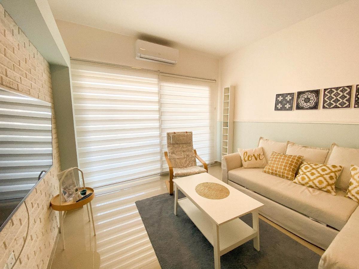 Spartacus Pool Apartments In Caesar Resort & Spa Trikomo Eksteriør bilde